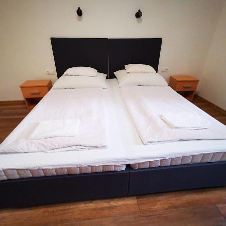 Mate Apartman غيولا المظهر الخارجي الصورة
