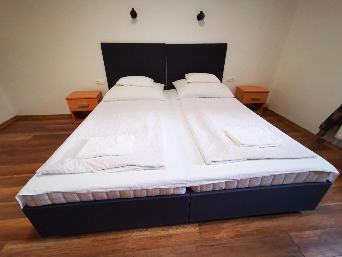 Mate Apartman غيولا المظهر الخارجي الصورة
